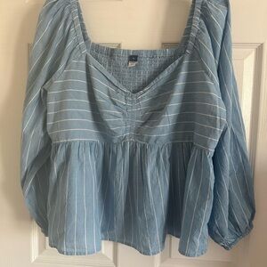 Chic Light Blue Striped Blouse